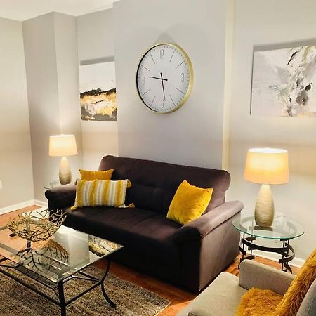 Upscale 2Bd/1.5Ba Townhome Mins To Jhh & Downtown 볼티모어 외부 사진