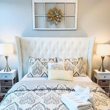 Upscale 2Bd/1.5Ba Townhome Mins To Jhh & Downtown 볼티모어 외부 사진